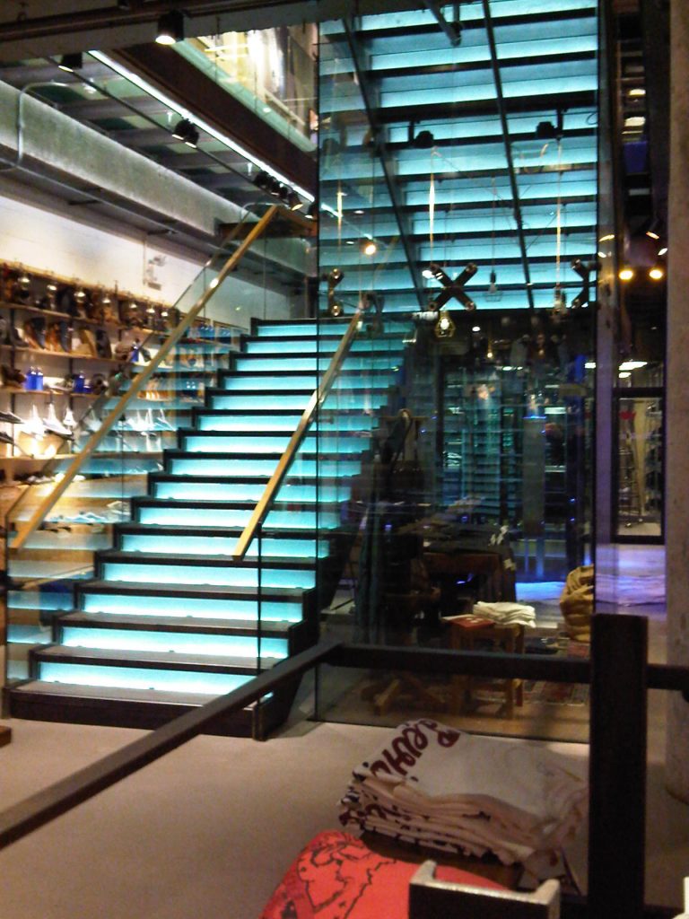 Levis, Regent Street - M-Tech Engineering Leading Staircases